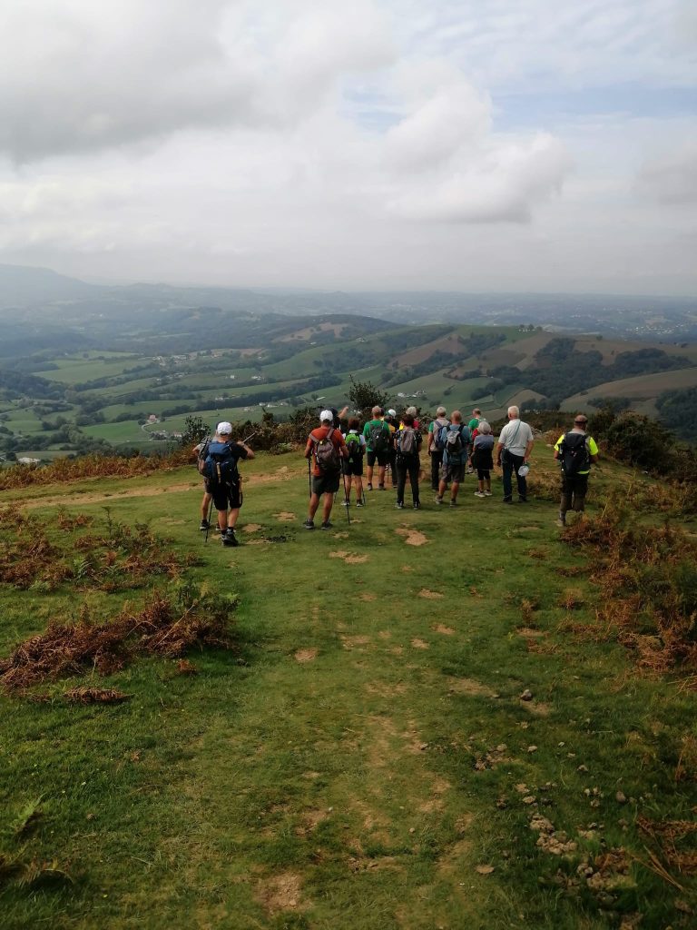 groupe-de-randonneurs